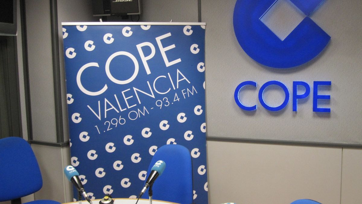 COPE traspasa sus postes a Abertis para salvar sus cuentas en plena crisis publicitaria 
