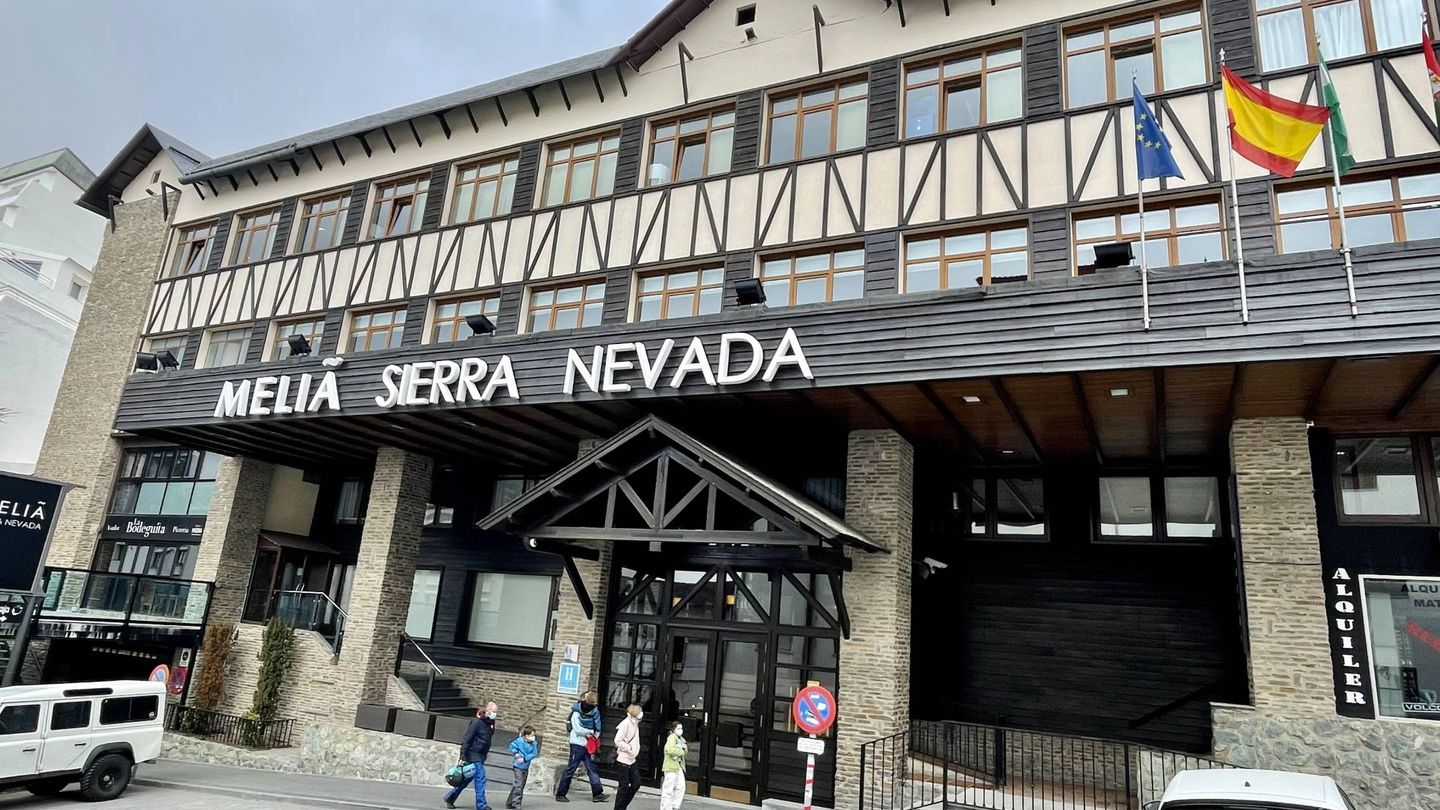 Hotel Meliá Sierra Nevada. (J. L. Losa)