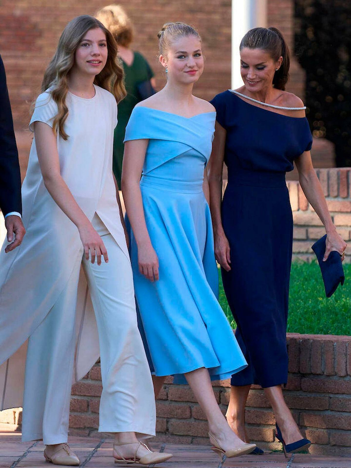 La infanta Sofía, la princesa Leonor y la reina Letizia, en los Premios Princesa de Girona  de 2022.  (Limited Pictures) 