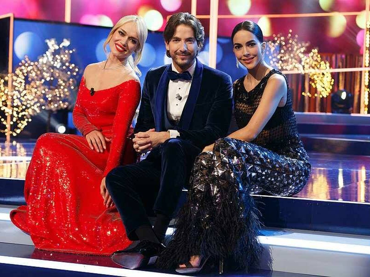 Foto: Patricia Conde, Carlos Torres y Rocío Muñoz en '¡Feliz 2024!'. (RTVE)