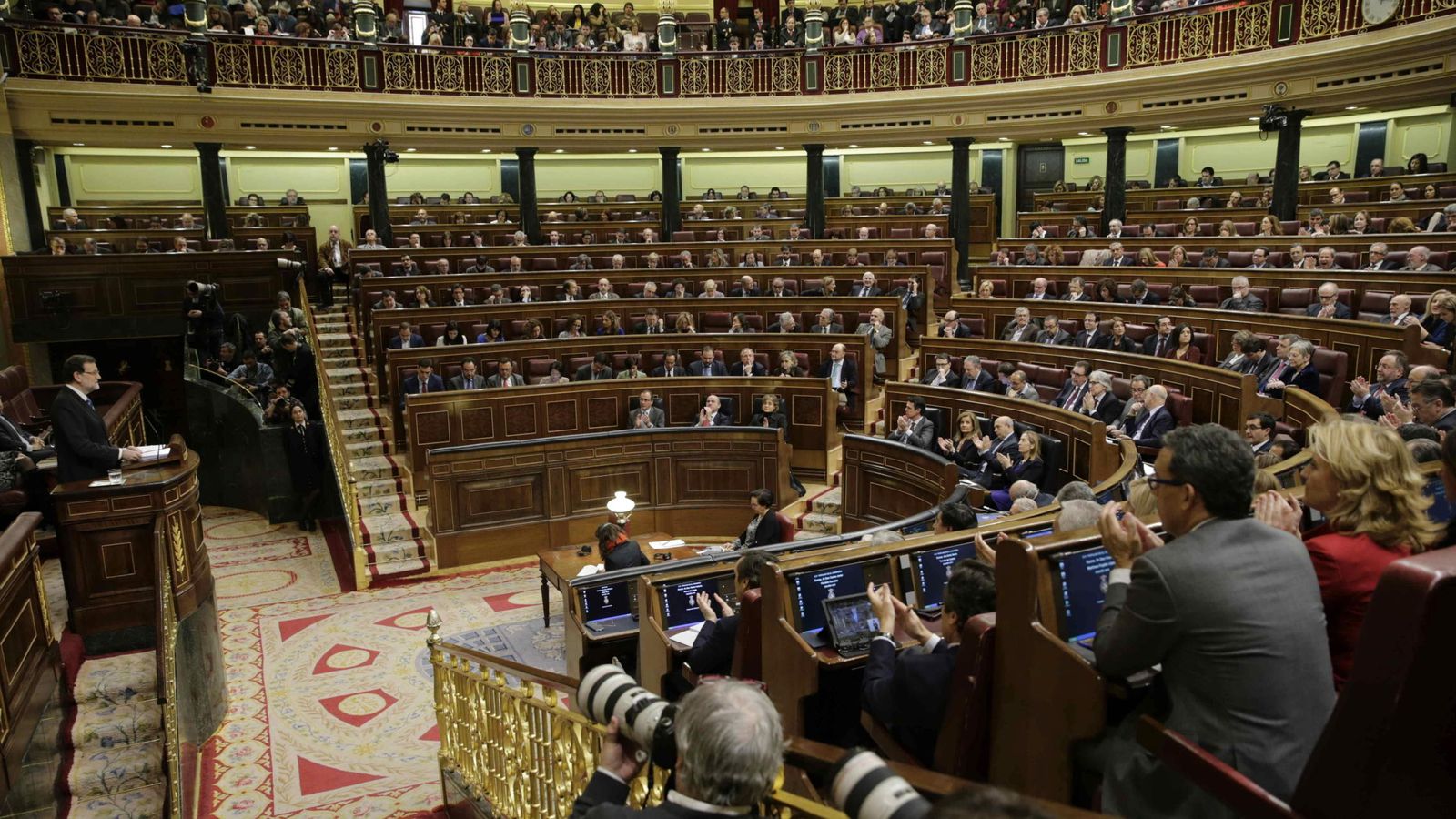 Foto: Vista general del hemiciclo de la Cámara Baja durante una intervención del presidente del Gobierno, Mariano Rajoy. (EFE)