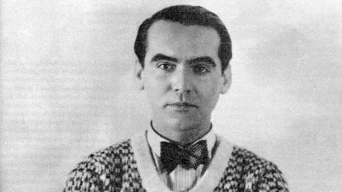 Piden reabrir la investigación de García Lorca por unos huesos hallados en 1986