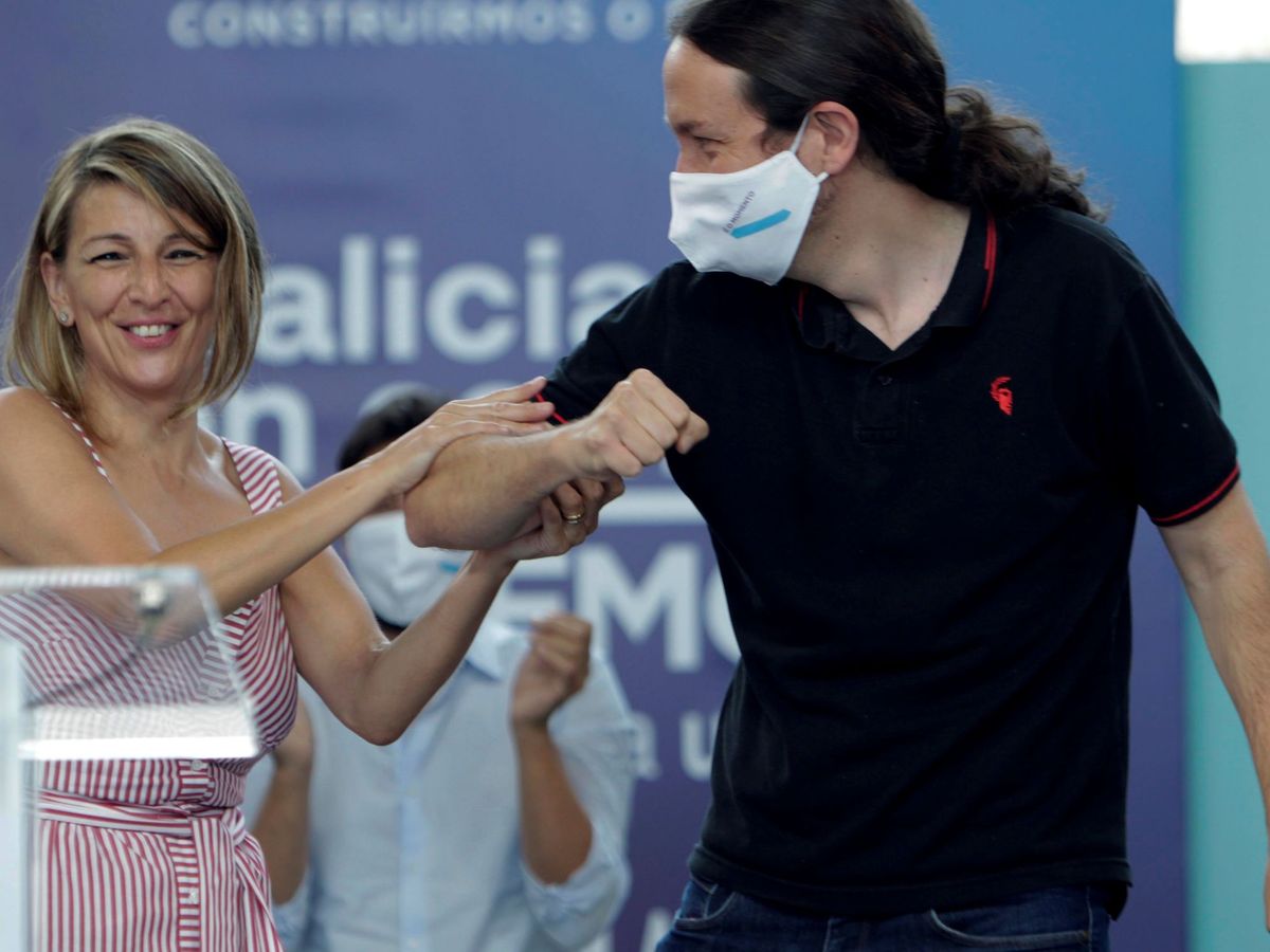 Foto: Yolanda Díaz y Pablo Iglesias, en un acto en Galicia. (EFE)