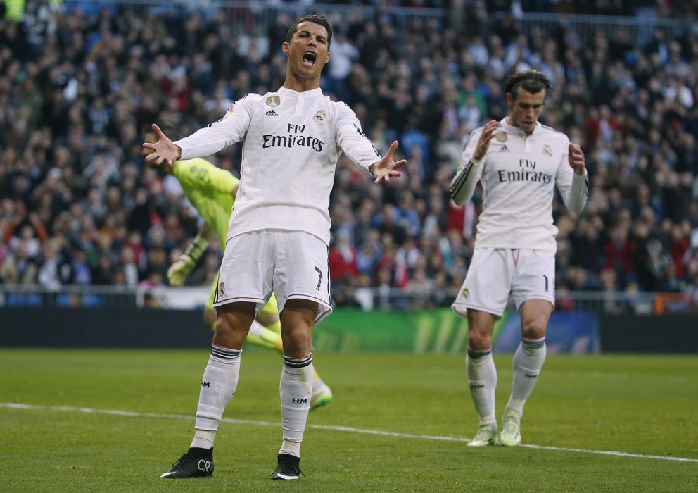 Foto: Cristiano Ronaldo reacciona tras la jugada de Bale en el partido ante el Espanyol (Reuters).