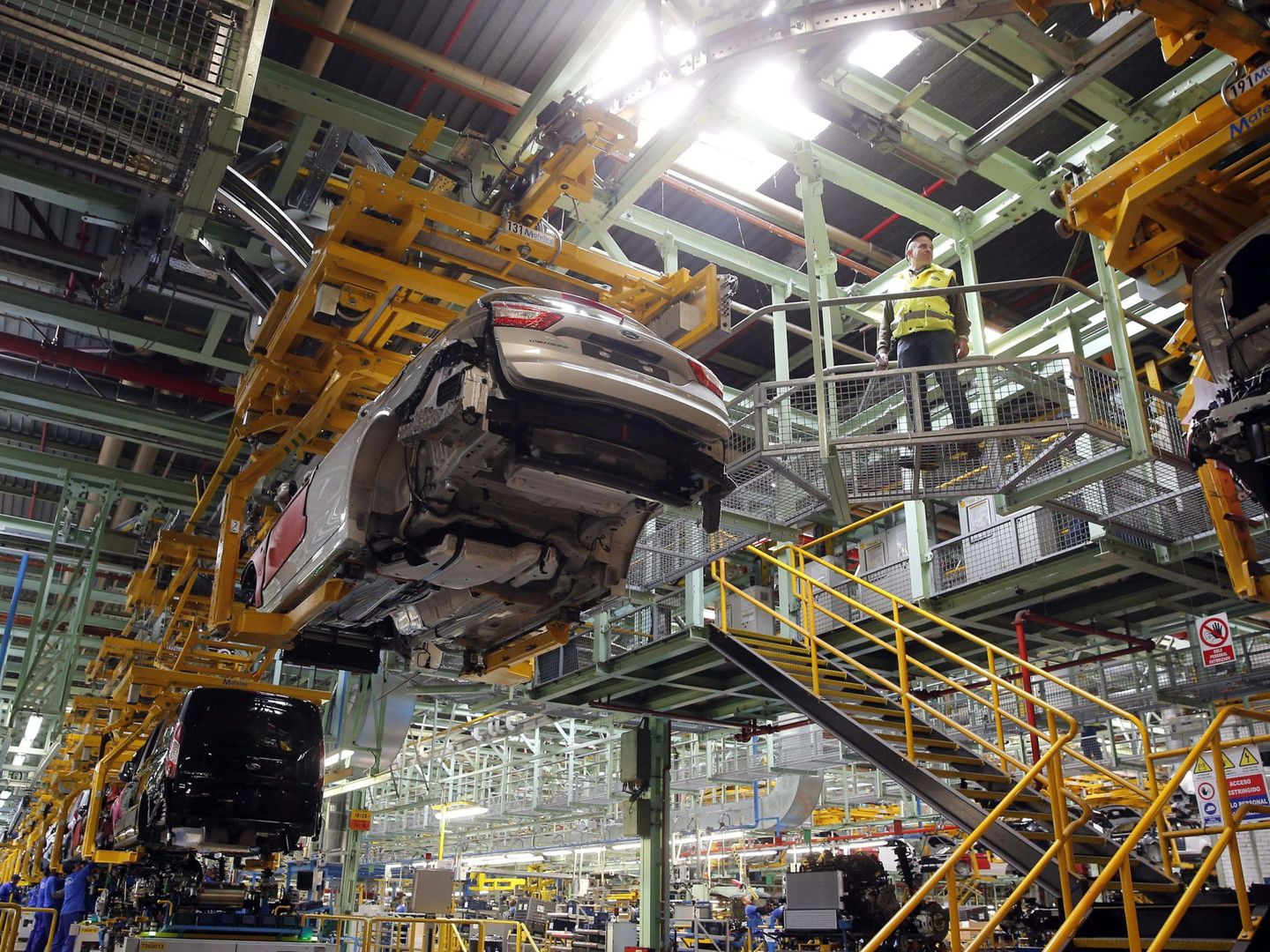 La línea de producción de Ford Almussafes. (EFE)