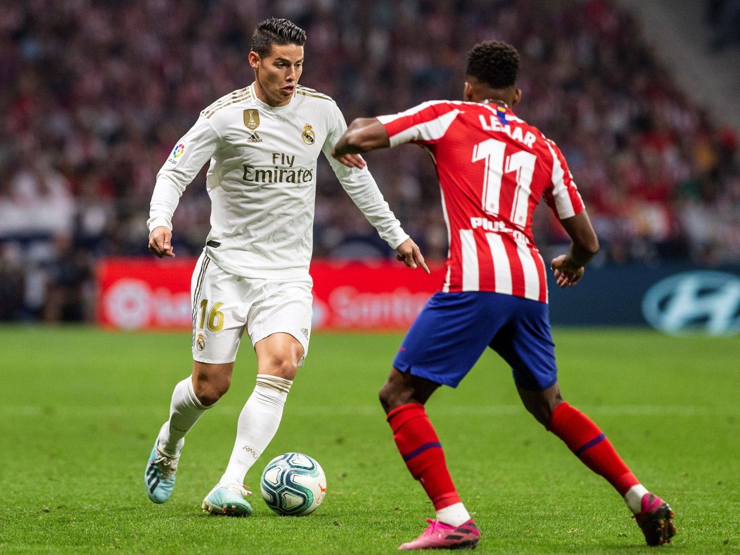 James Rodríguez jugó los últimos 15 minutos del Atlético de Madrid-Real Madrid del pasado sábado. (EFE)