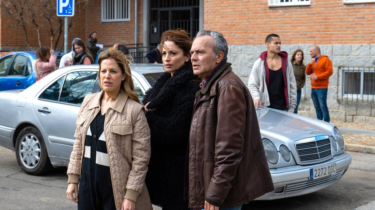 ¿Quiénes son los nuevos personajes de la tercera temporada de 'Entrevías' en Telecinco?