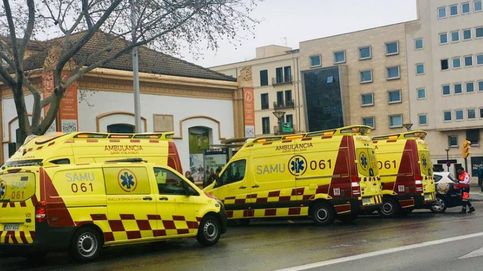 Noticia de Dos muertos y tres heridos en un accidente entre dos coches y un camión de basura en Ibiza