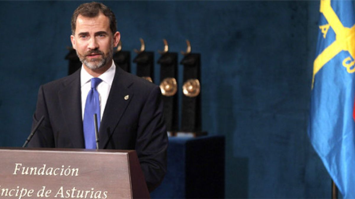 El príncipe Felipe pierde el pulso con García Revenga tras exigir su cese fulminante