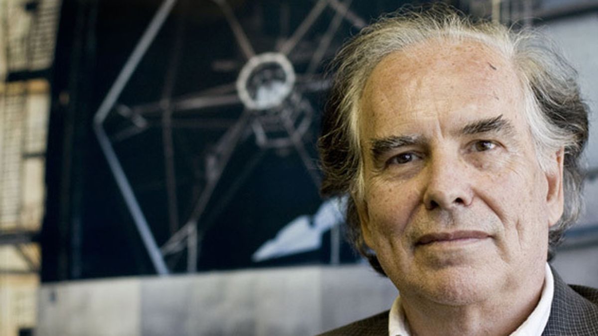 El astrofísico Francisco Sánchez: "Es triste perder a los mejores"
