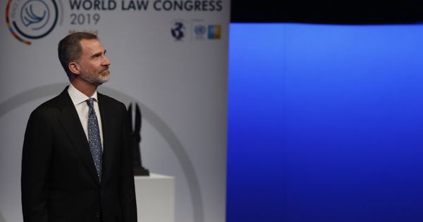 Foto: El rey Felipe, durante la sesión de clausura del XXVI Congreso Mundial de Derecho. (EFE)