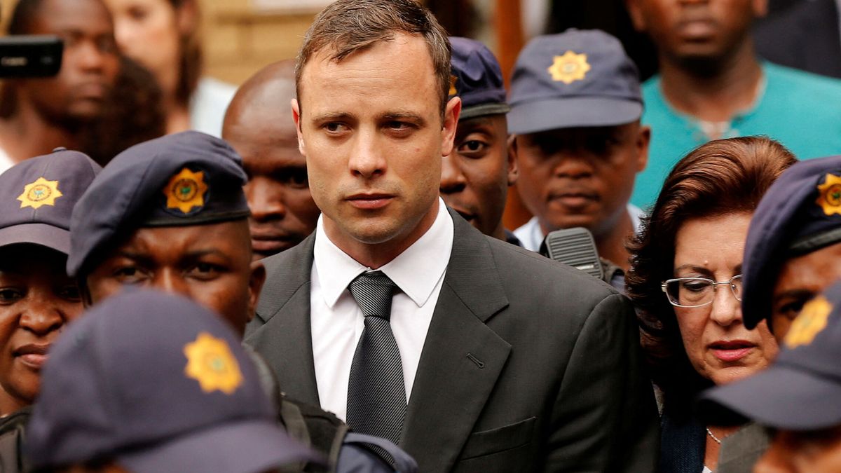 Denegada la libertad condicional a Oscar Pistorius por el asesinato de su novia en 2013