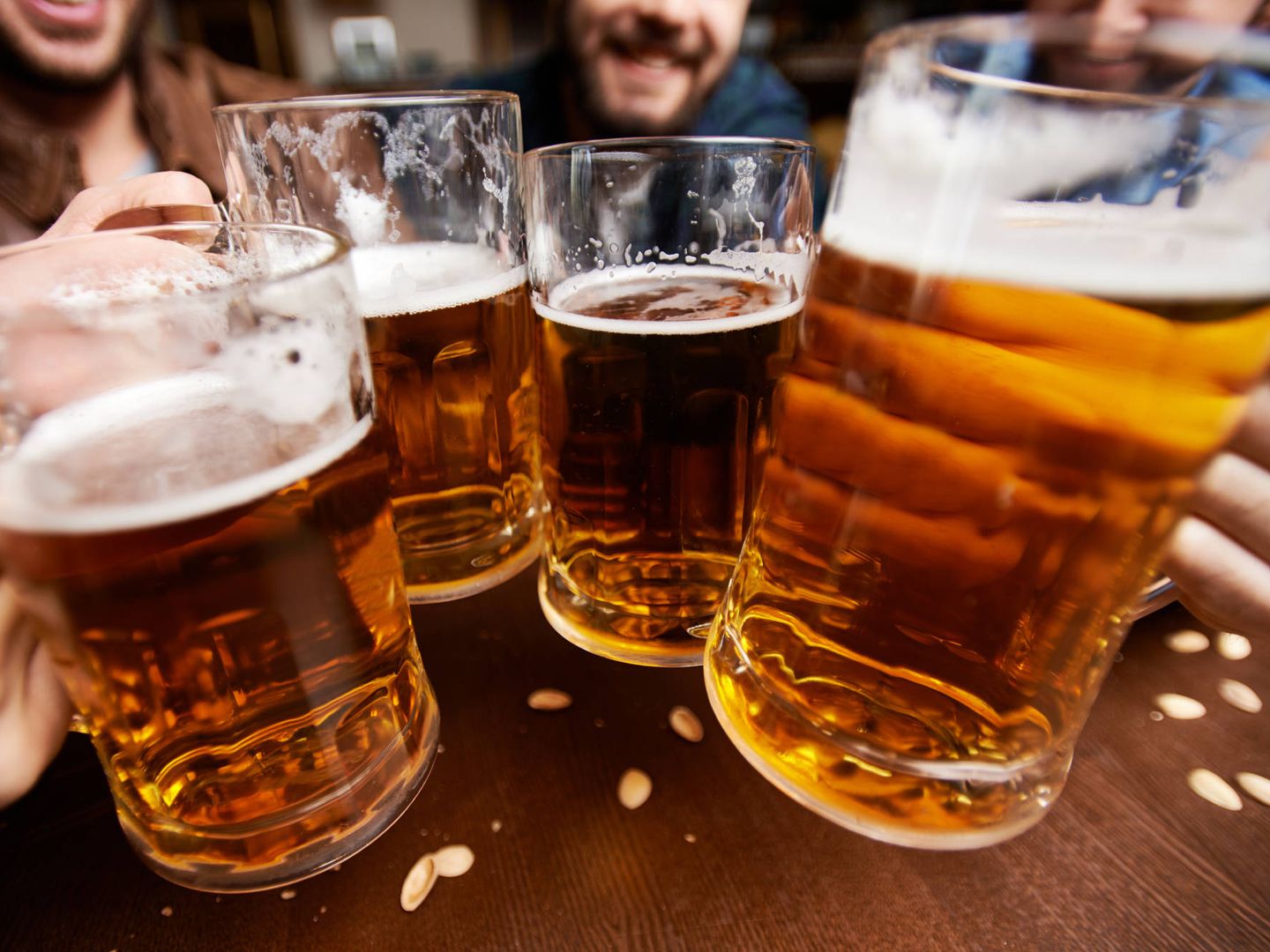 ¿Cuántas cervezas bebes al día? (iStock)