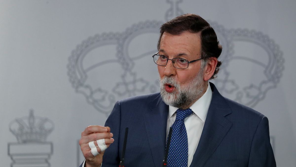 Caso Cifuentes: pendientes del dedo de Rajoy