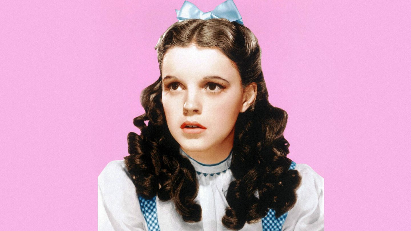 Judy Garland, caracterizada como Dorothy en 'El mago de Oz'. (CP)