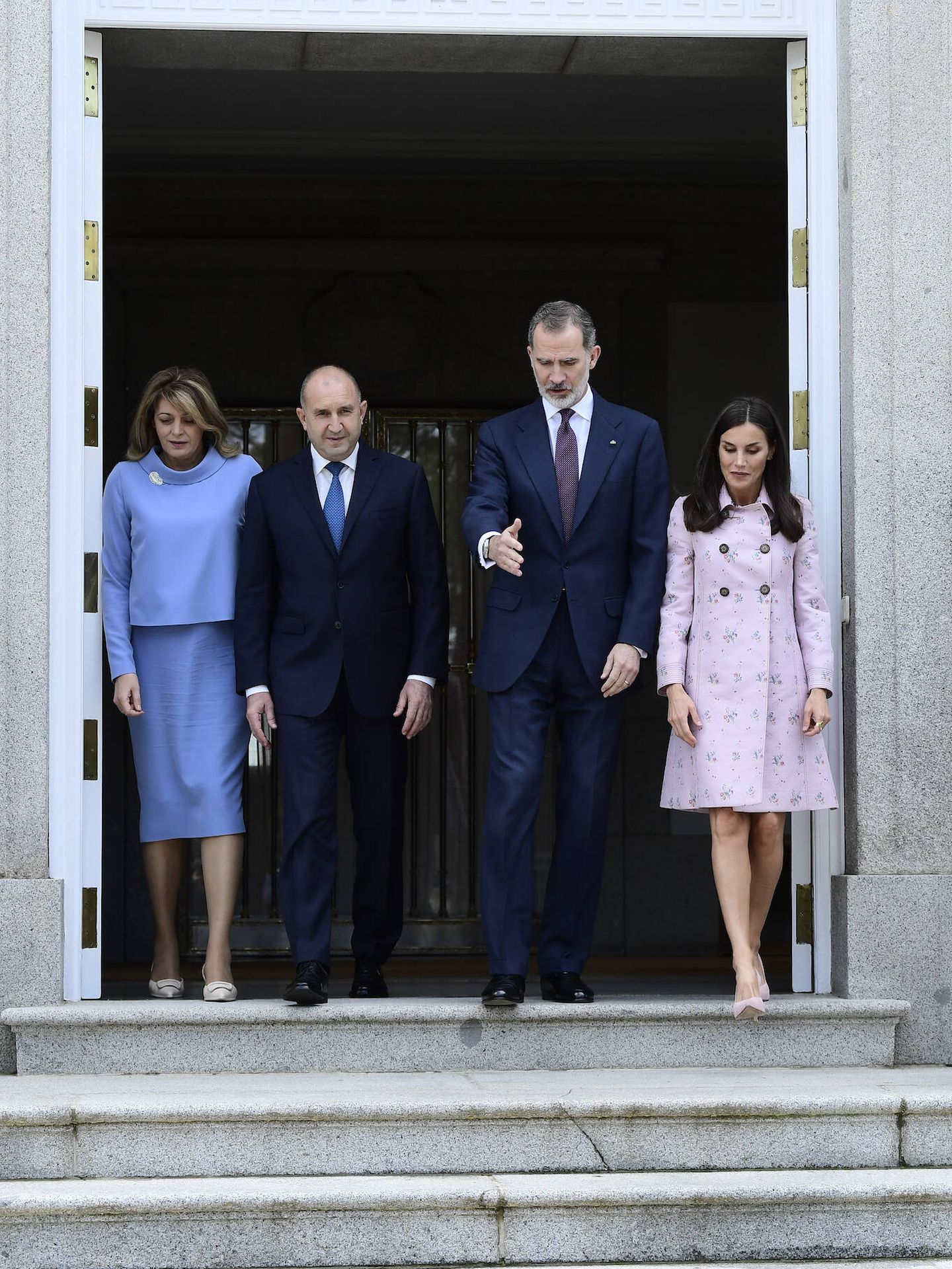 Los Reyes, con el presidente de Bulgaria y esposa. (Limited Pictures)