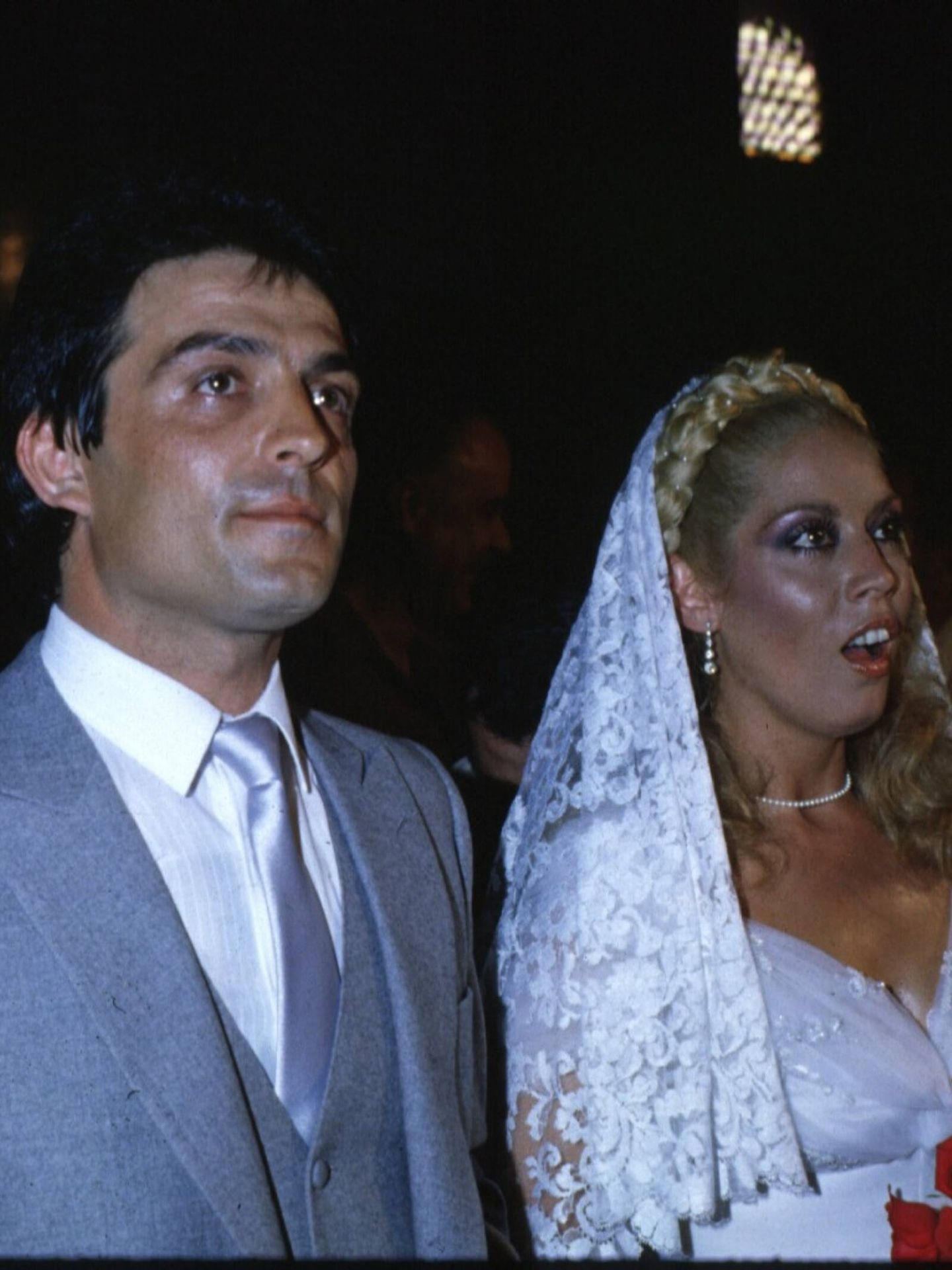 Pepe Sancho y María Jiménez, en su boda en Sevilla en 1980. (Europa Press)