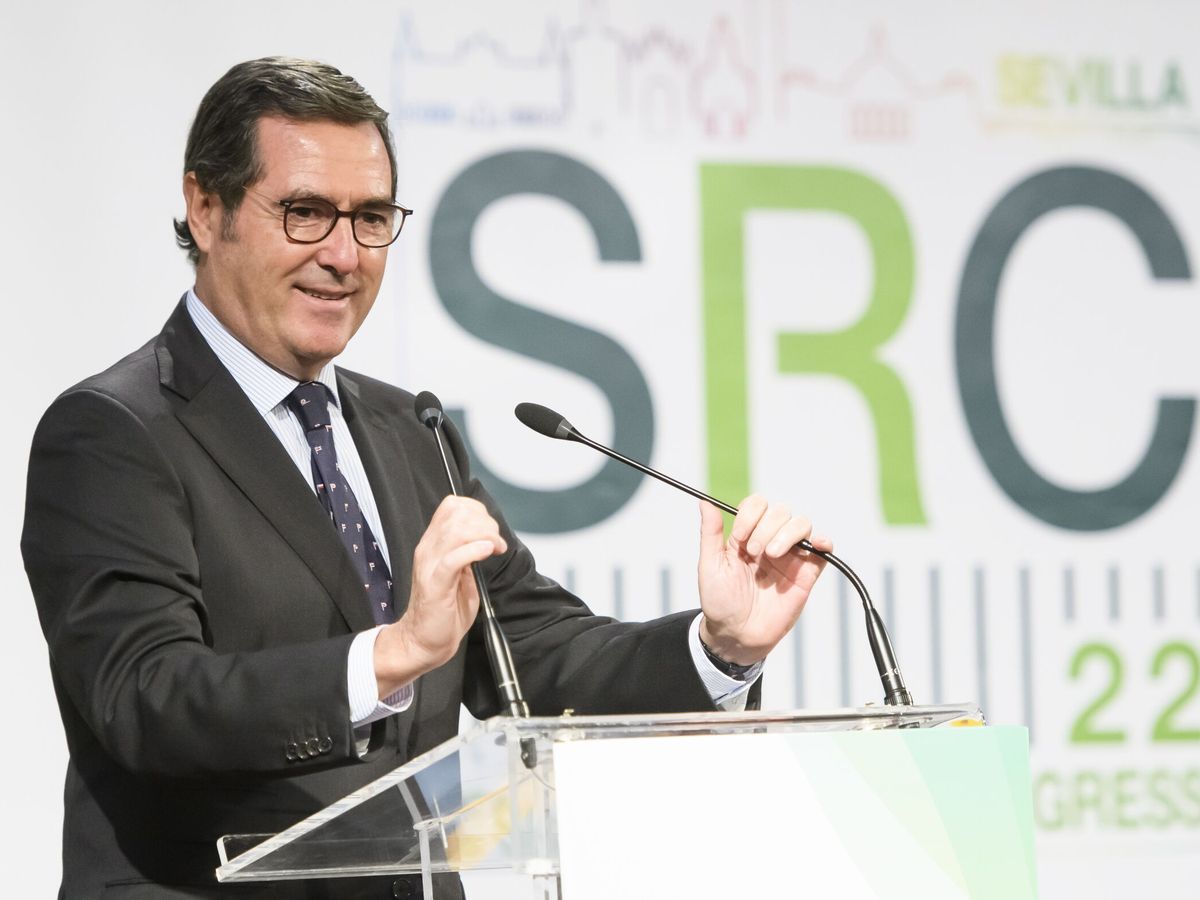 Foto: El presidente de la CEOE, Antonio Garamendi. (EFE/Raúl Caro)