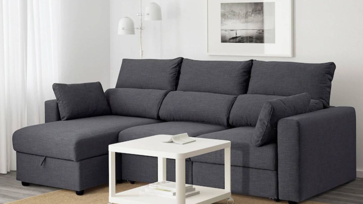 Si buscas sofá en Ikea, este modelo tiene descuento: nos encanta con estos cojines