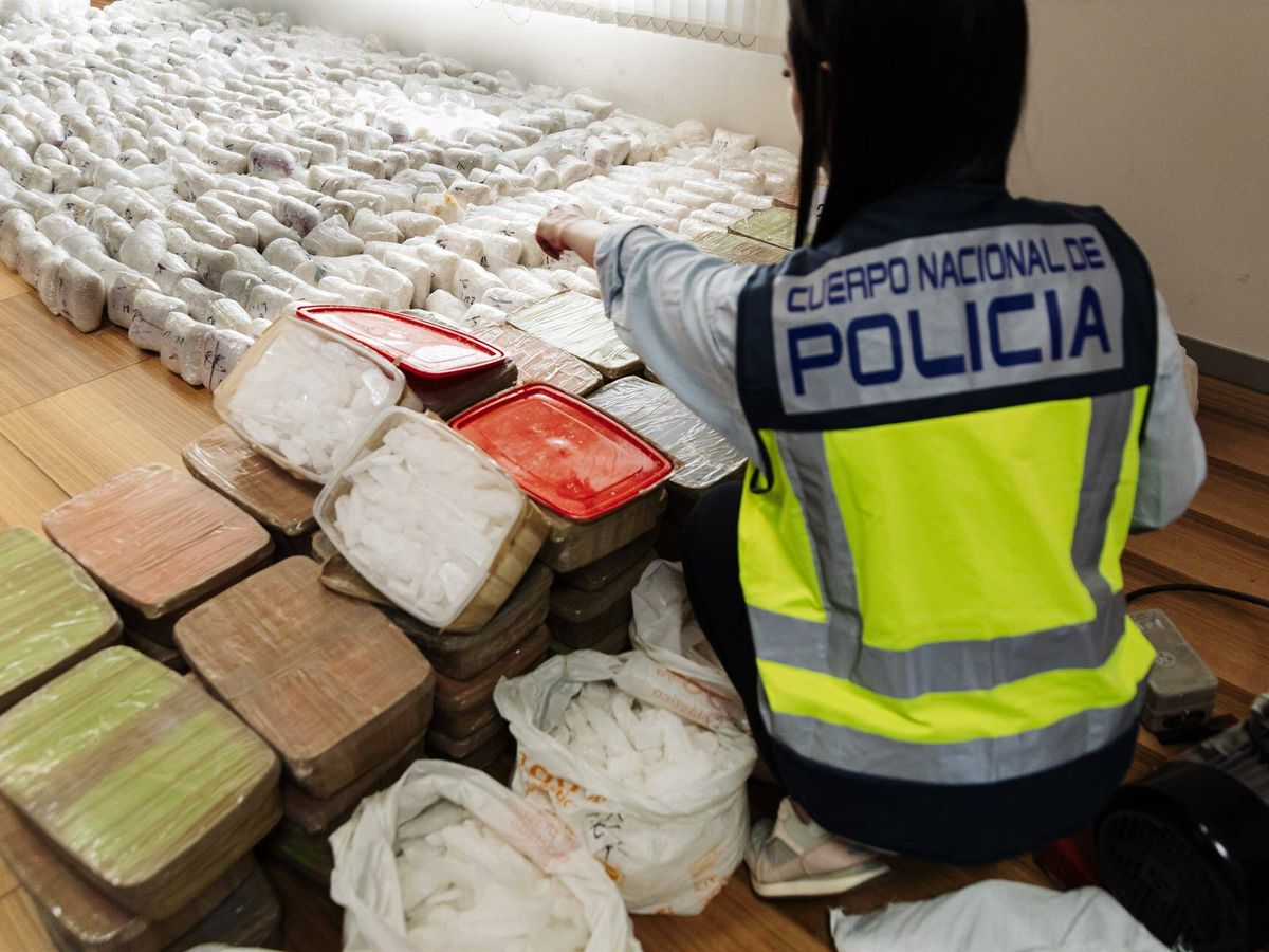 Foto: La droga incautada por la Policía Nacional durante la desarticulación del cártel de Sinaloa en España, en el Complejo Policial de Canillas. (Europa Press)