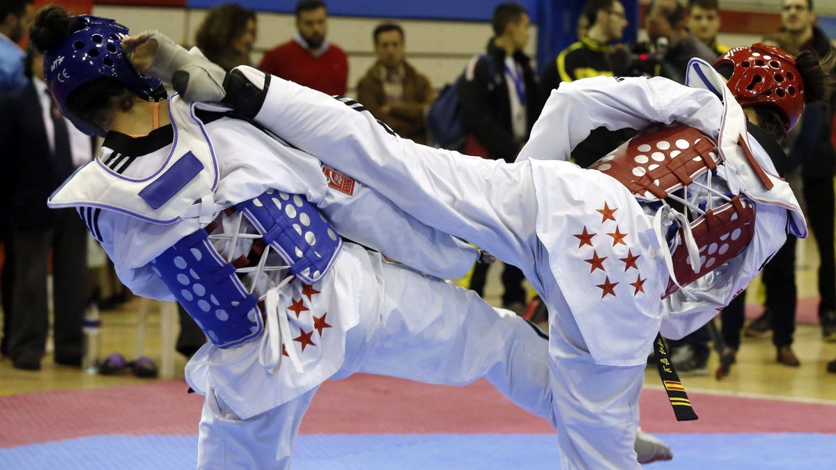 El castigo por participar en un campeonato de taekwondo dentro de Marina d'Or
