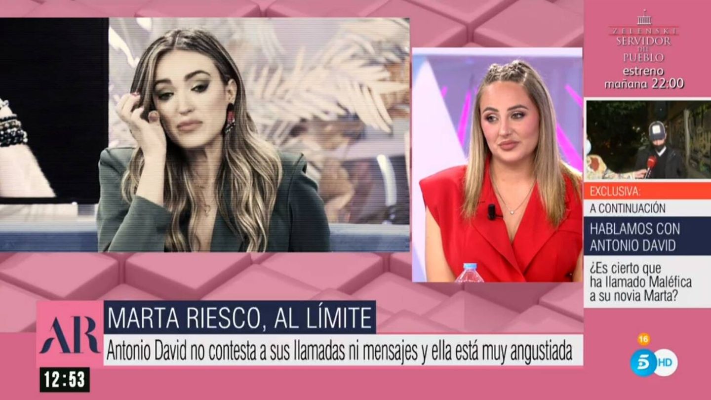 Rocío Flores ve las declaraciones de Marta Riesco en 'AR'. (Mediaset)