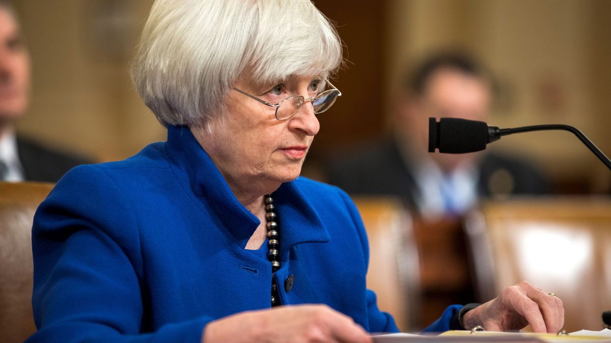 Yellen se despide de la Fed con optimismo: sube los tipos y aplaude la reforma de Trump