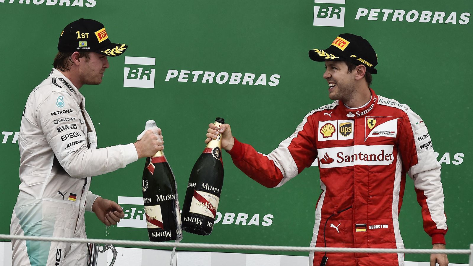Foto: Nico Rosberg y Sebastian Vettel en el pasado GP de Brasil.