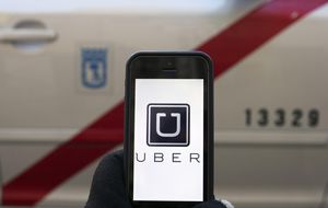 El cierre de Uber, o por qué una 'app' debe adaptarse a un país