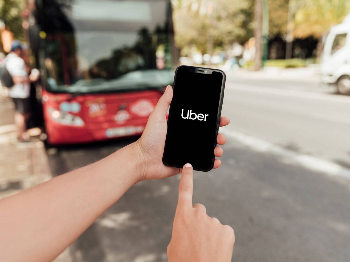 Foto: Cambio en la App de Uber: así afectará a los clientes que la usan (Freepik)