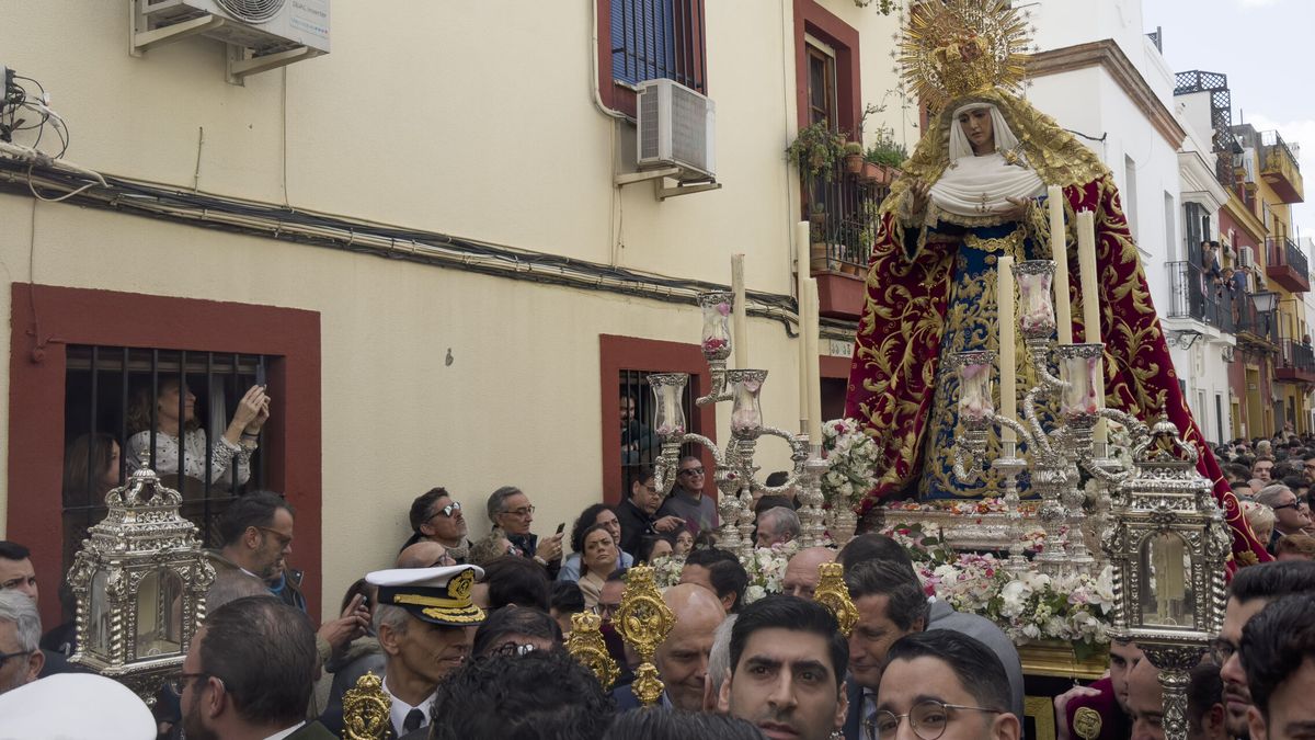 Horario y dónde ver La Esperanza de Triana en la Semana Santa de Sevilla 2024