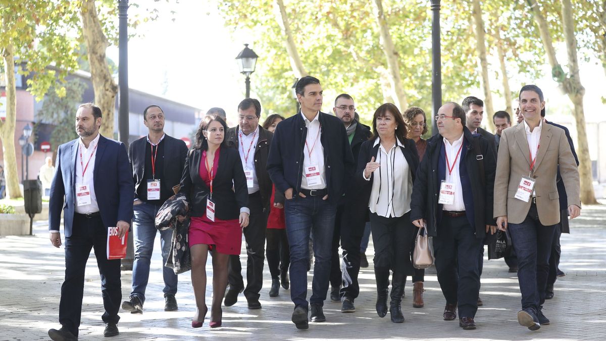 Paseo triunfal de Sánchez en el comité sobre Cataluña y con los barones desdibujados