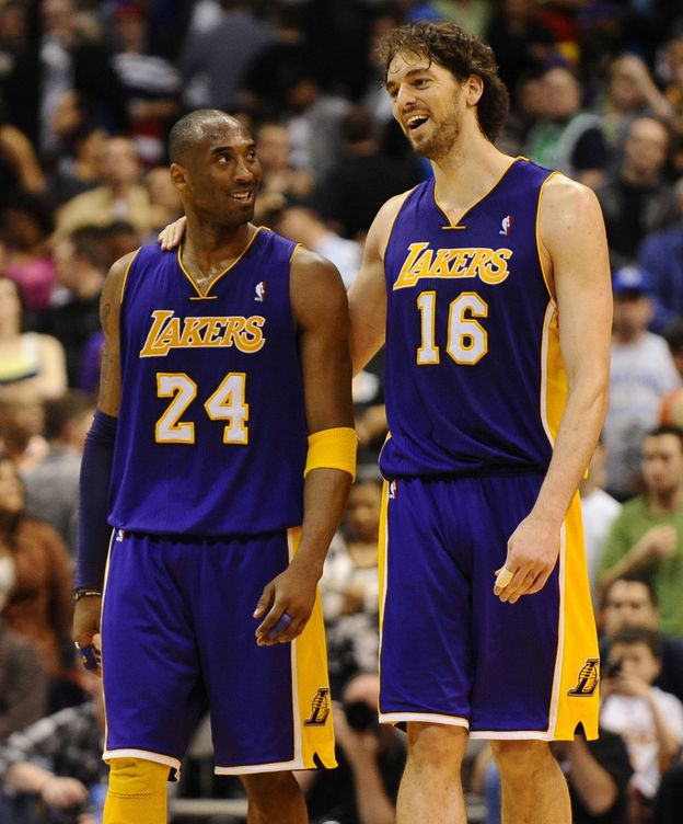 Foto: Bryant y Gasol ganaron dos anillos en los Lakers (Larry W. Smith/Efe)