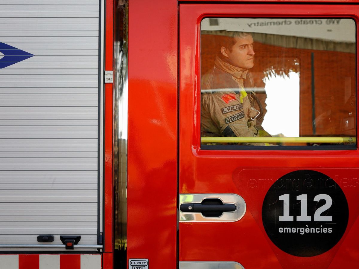 Foto: Un camión de bomberos en una fotografía de archivo. (EFE/Susanna Sáez)