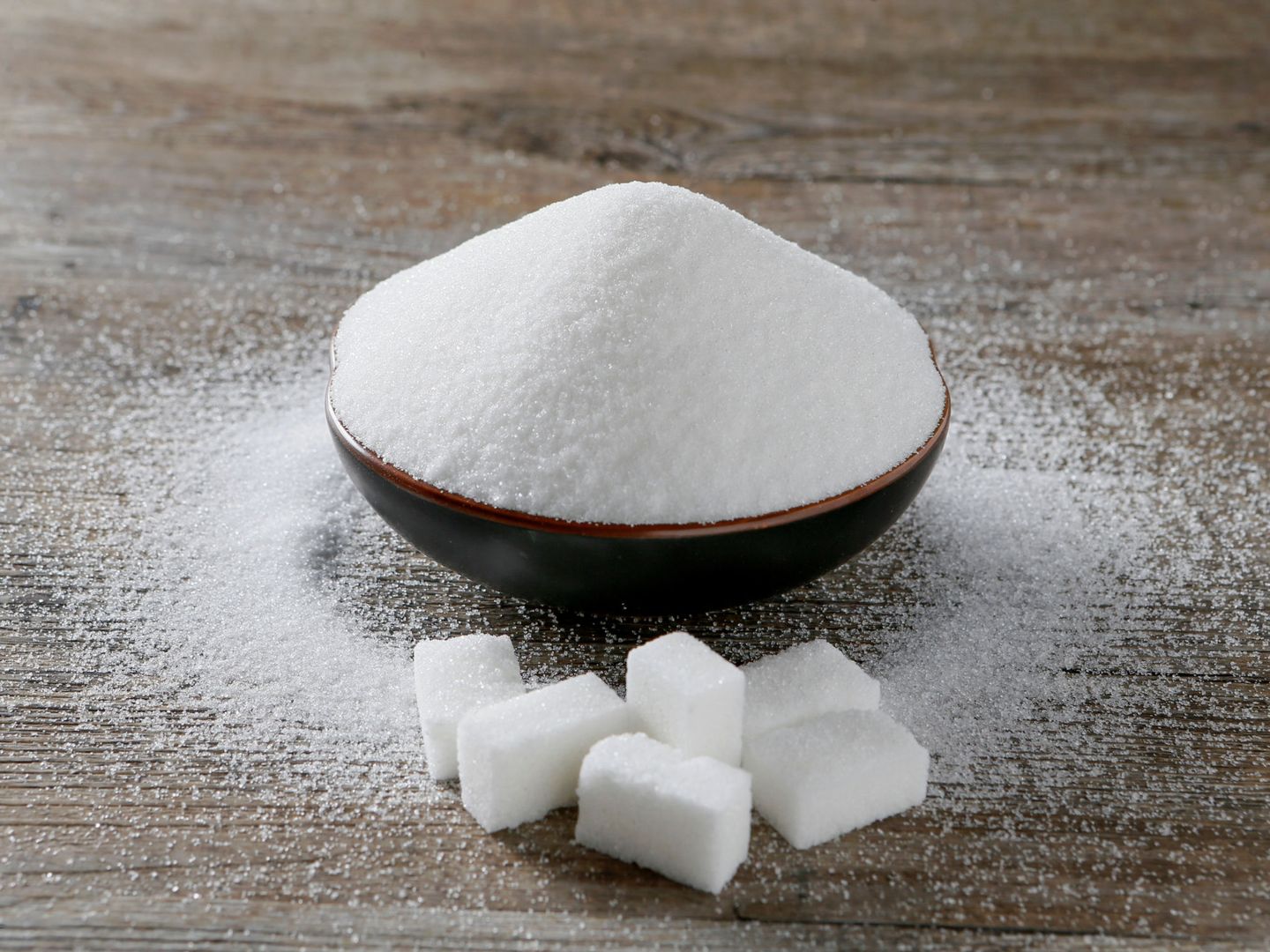 El azúcar está escondido en muchos alimentos como los refrescos (Reuters/Emmanuel Foudrot)