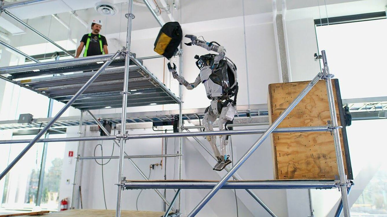 Foto: El vídeo que demuestra las extraordinarias habilidades de un robot en la construcción (Boston Dynamics)