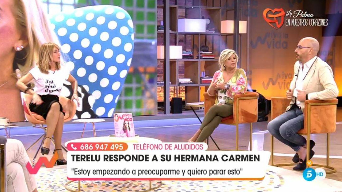 Emma García, Terelu y Diego Arrabal, en 'Viva la vida'. (Mediaset España)