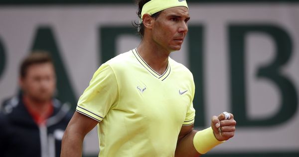 Foto: Rafa Nadal celebra un punto en su partido contra Federer. (EFE)