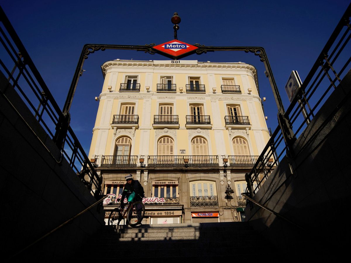 Foto: La estación de Sol de Metro de Madrid y la de Cercanías de Renfe permanecerán cerradas del 5 al 9 de diciembre. (REUTERS/Juan Medina)