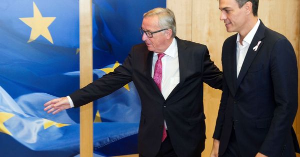 Foto: Reunión de Pedro Sánchez con el presidente de la CE, Jean-Claude Juncker. (EFE)