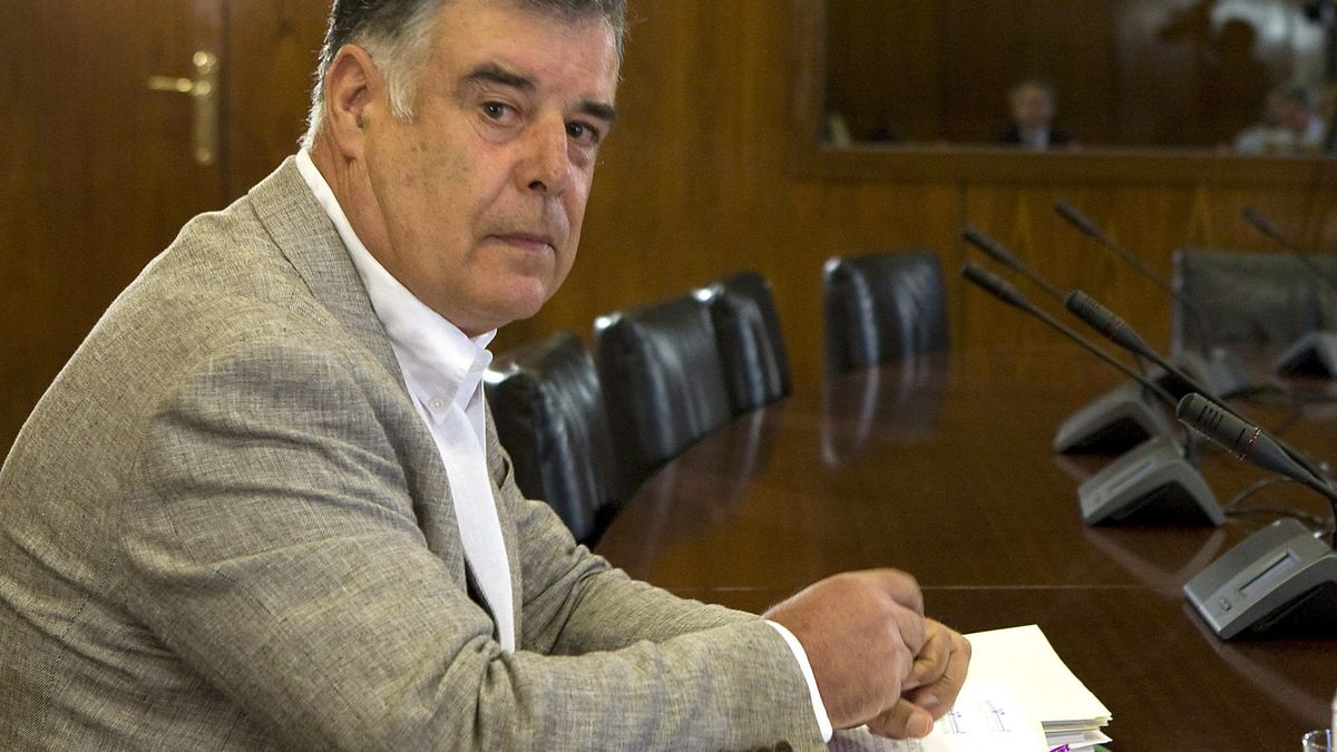 El PP cree que el PSOE debe pedir perdón por las "artimañas" de Viera con su escaño