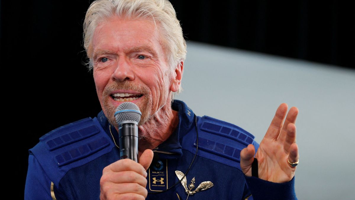 Branson huye del fracaso de su negocio espacial (Virgin Orbit) en zona de mínimos históricos