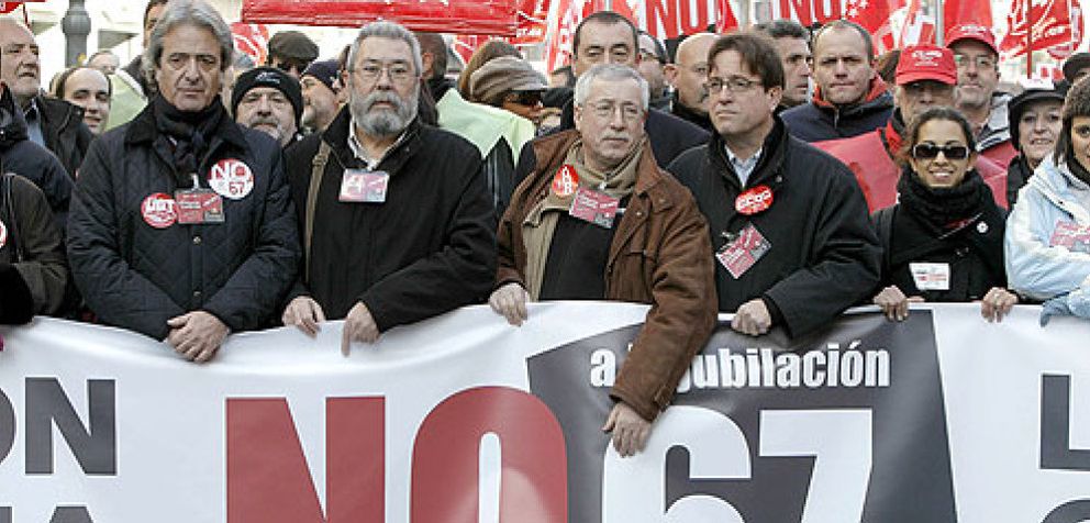 Foto: Acuerdo entre Gobierno y sindicatos: habrá que trabajar 38,5 años para jubilarse a los 65