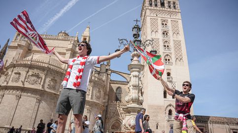 La Copa del Rey en Sevilla y el Dia Internacional de la Meditación: el día en fotos