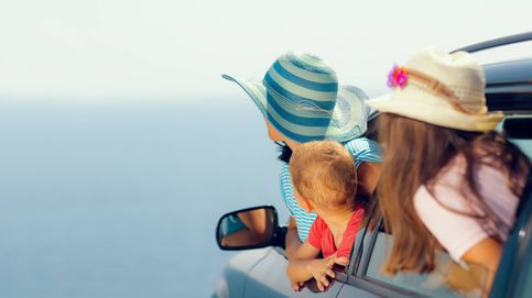Los secretos para sobrevivir a un largo viaje en coche con tus hijos pequeños