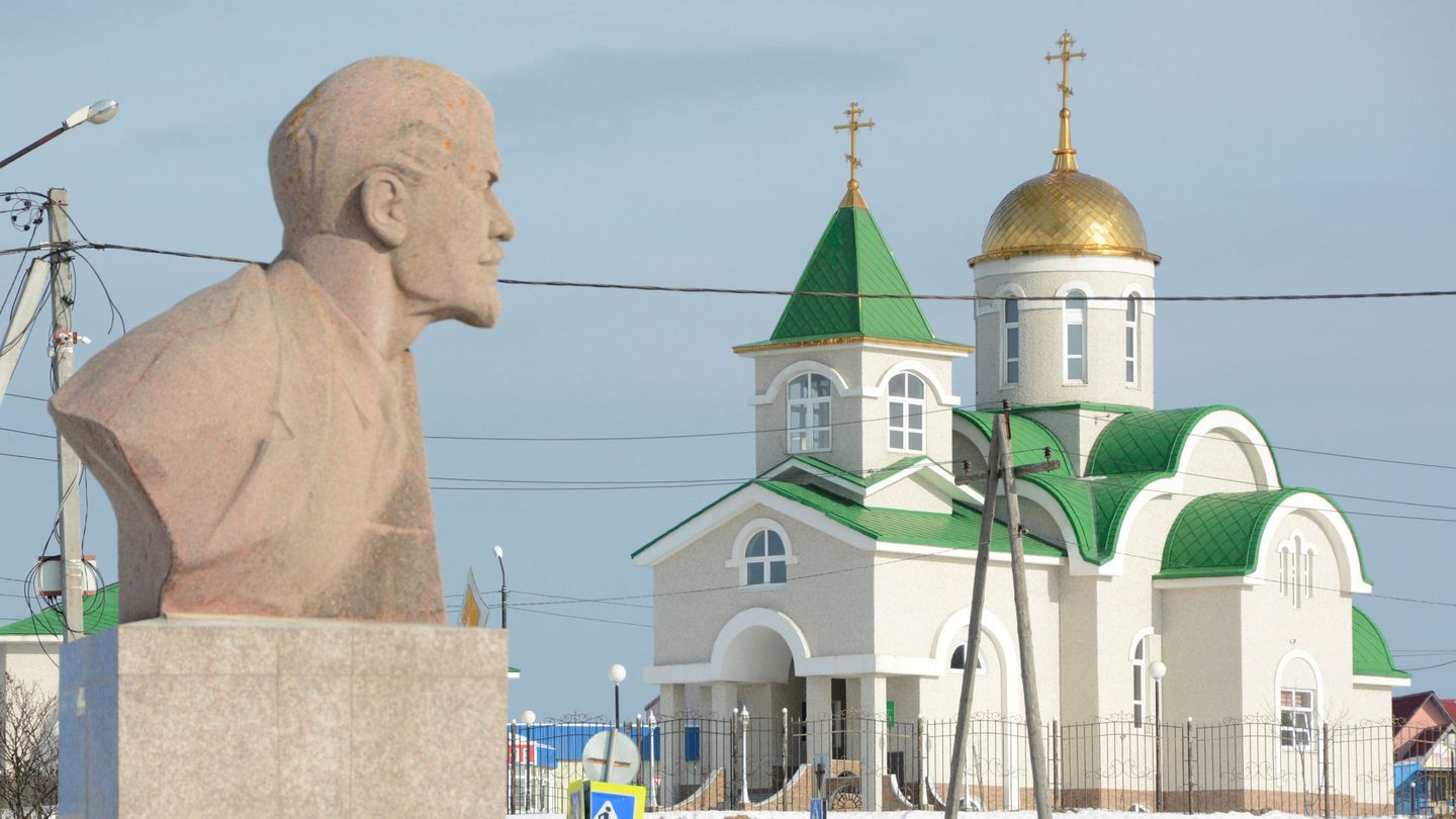 Busto de Lenin en las Islas Kuriles. (Reuters)