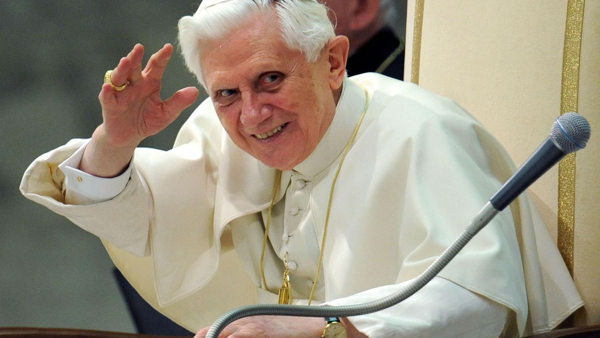 Benedicto XVI afirma que el matrimonio gay supone la "deformación de la conciencia"