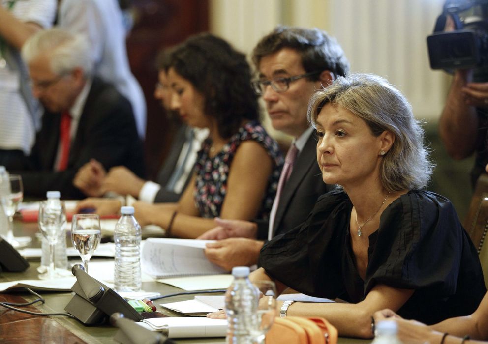 Foto: La ministra de Agricultura, Isabel García Tejerina, durante la reunión (EFE)