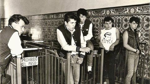 Aquellos primeros rockers valencianos: tupés, broncas y sonidos añejos desde 1981 