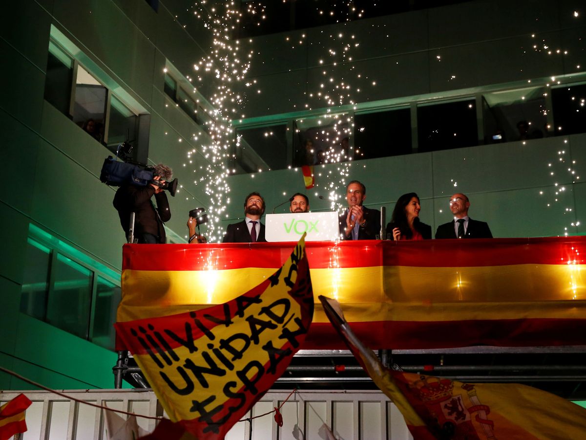Foto: Santiago Abascal celebra su victoria en las elecciones generales (Reuters)